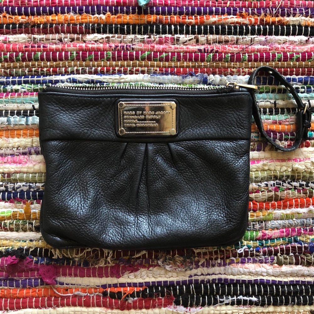Marc by Marc Jacobs wristlet